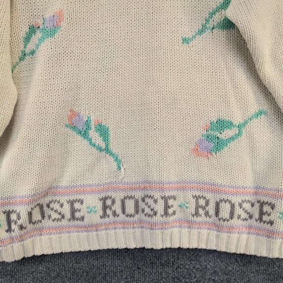 Chaus Women's Rose Pullover Knit Sweater Cream Medium Floral Crew Neck - Picture 8 of 12